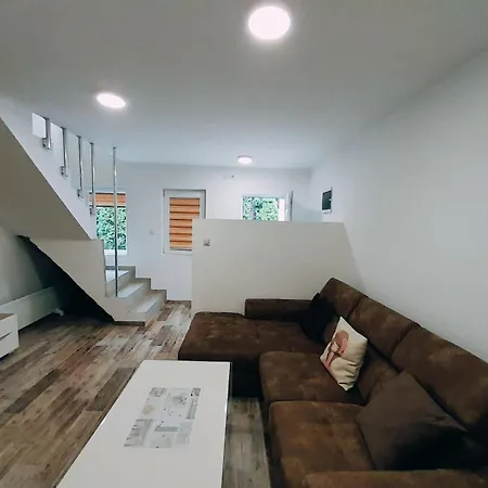 Stevan Sremac Apartament *